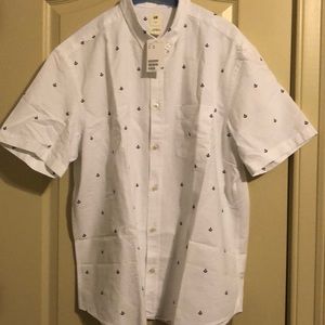 H&M short sleeved shirt